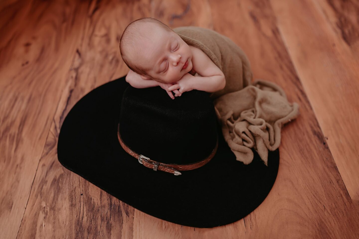 Newborn Otto 33 dias